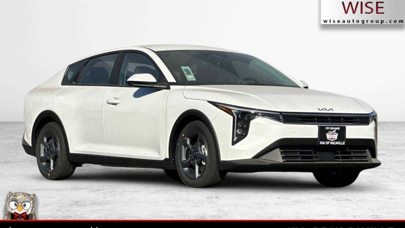 2025 Kia K4 LXS — Sedan — 5,087 mi — Vacaville, CA