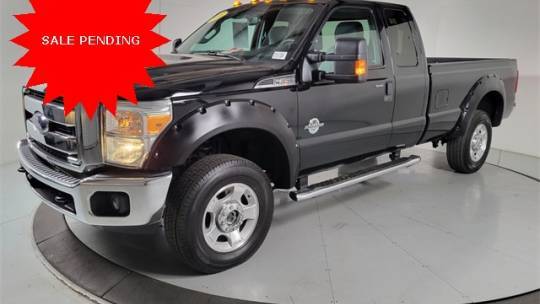 2016 Ford Super Duty F-350 XLT — Pickup Truck — 76,660 mi — Prescott, AZ