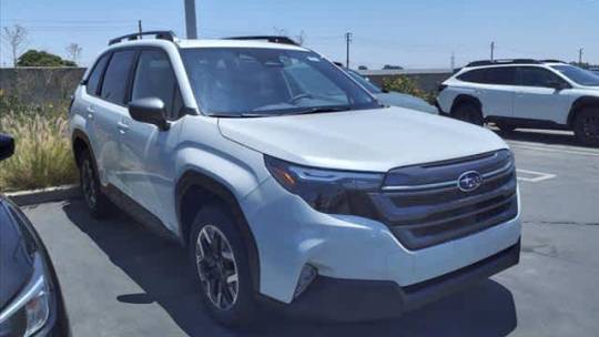 2025 Subaru Forester Premium — SUV — 15,748 mi — Ontario, CA