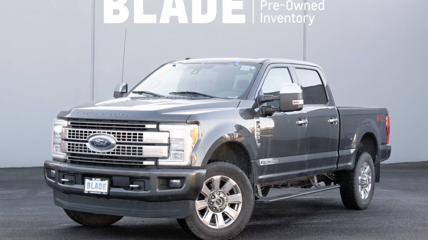 2018 Ford Super Duty F-350 Platinum — Pickup Truck — 98,357 mi — Mount Vernon, WA