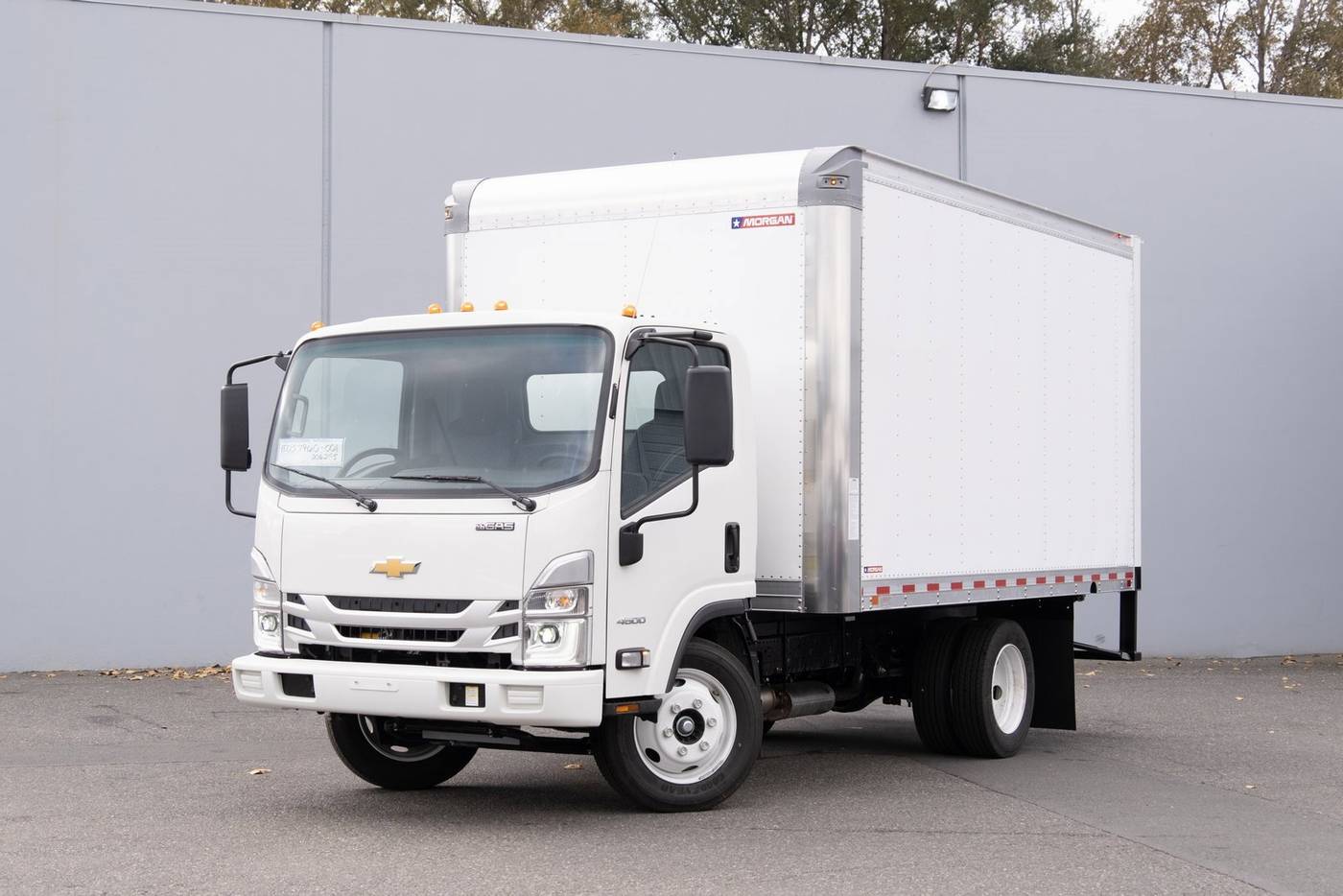 2023 Chevrolet 4500 LCF Gas 4500 LCF Gas — Chassis Cab Truck — 4,905 mi — Mount Vernon, WA